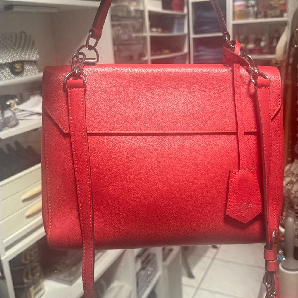 Louis Vuitton Pink Shoulder Bag lockme - Picture 2 of 5